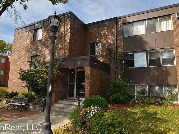 2nd image of 65 Hyacinth Ave W APT 303