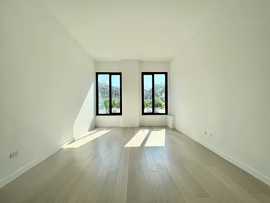 Rented by Compass | media 18