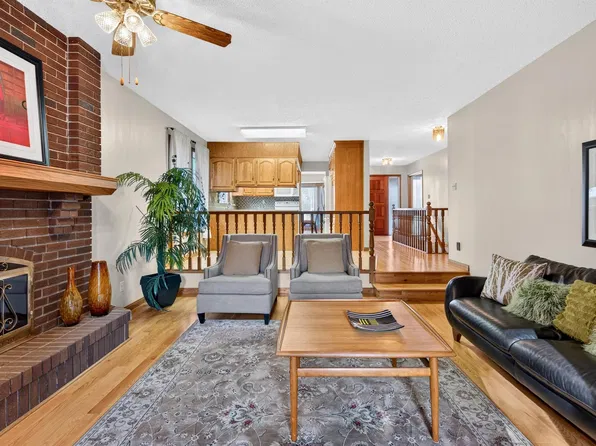 7 Langholm Dr, Saint Albert, AB T8N 3M7