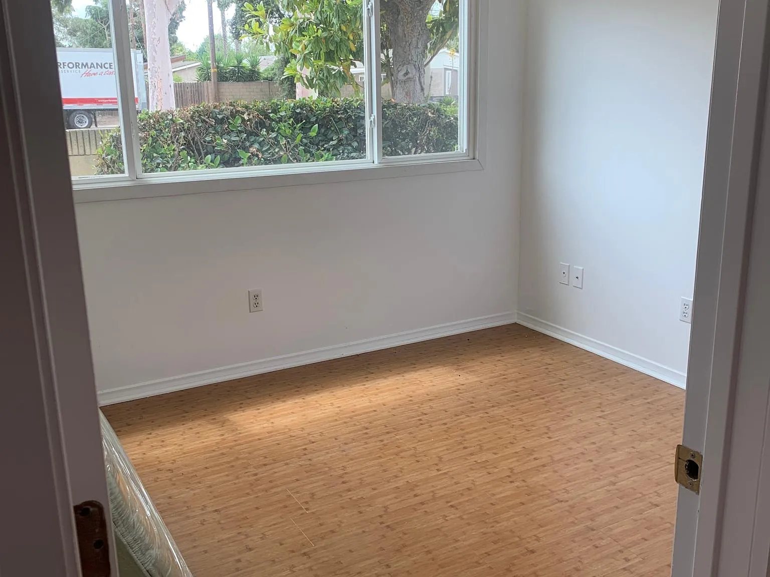 2401 Heather Ave — Photo 4