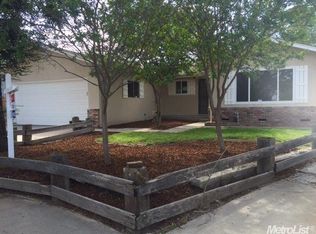 421 Donegal Dr, Modesto, CA