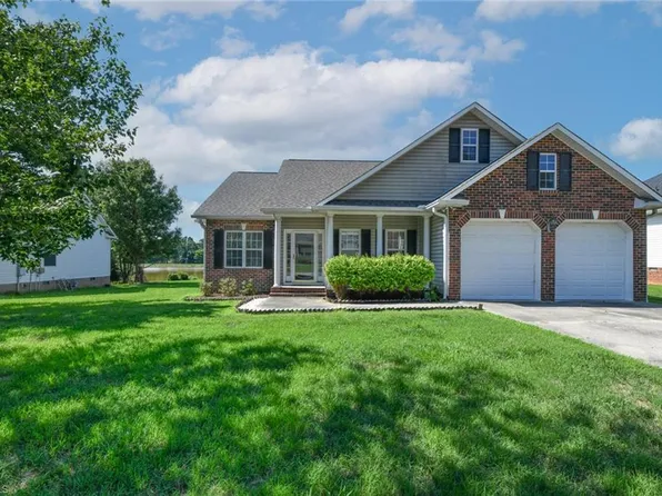 608 Tara Dr, High Point, NC 27265