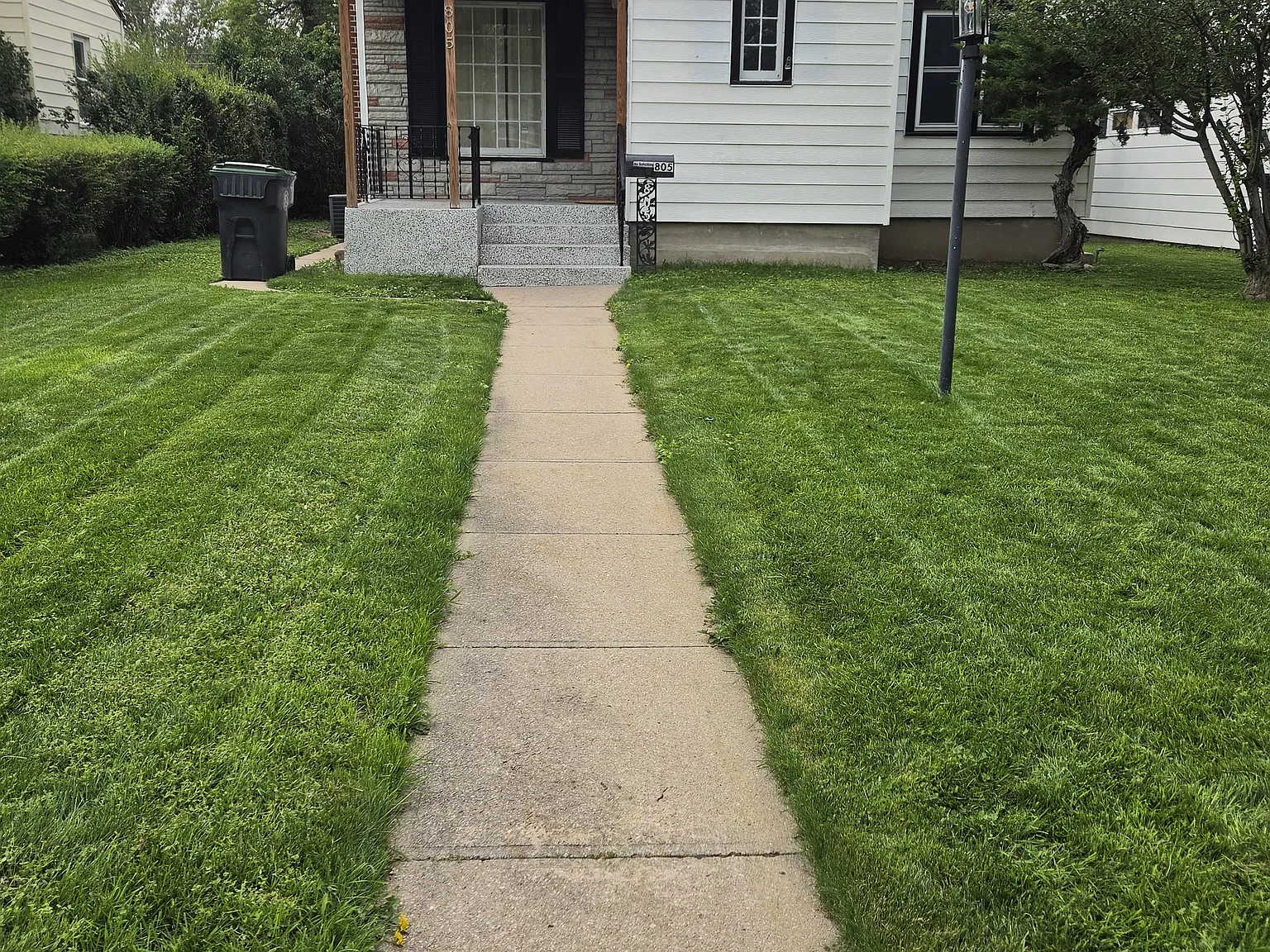 805 W 1st Ave — Photo 1