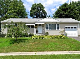 50 Springdale Ave, Stratford, CT 06614