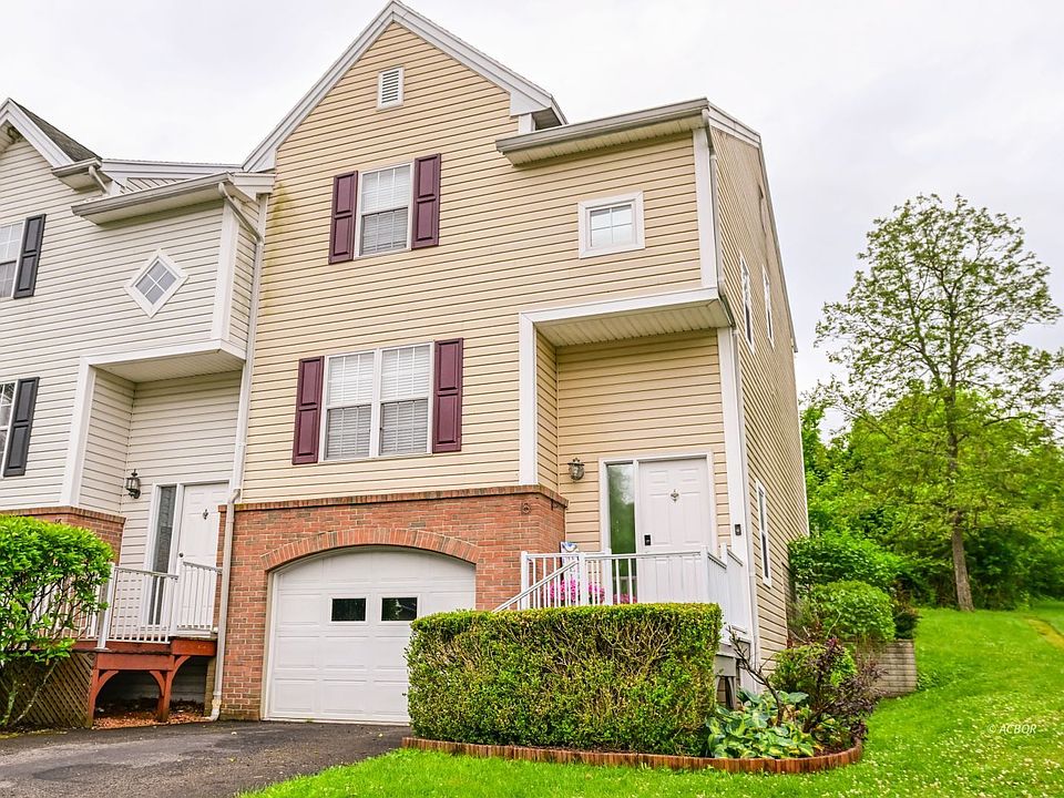 1st image of 18 Westfield Pl