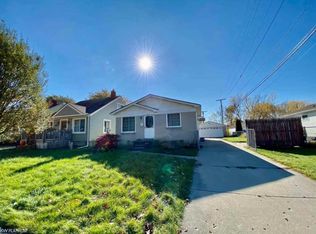 17730 Wexford St, Roseville, MI 48066