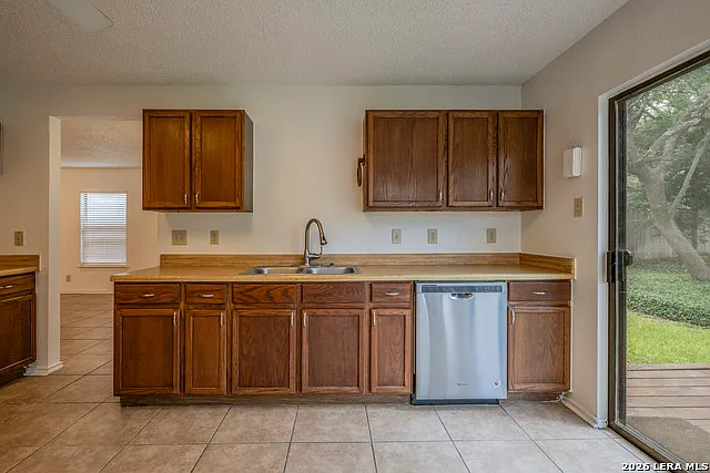 16009 Hickory Well Dr — Photo 5