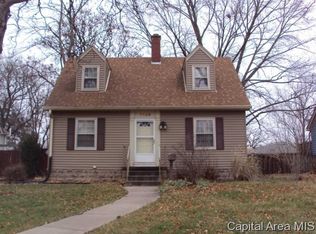 1026 23rd St, Moline, IL 61265