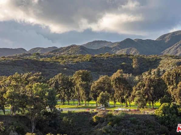 1149 Amalfi Dr, Pacific Palisades, CA 90272