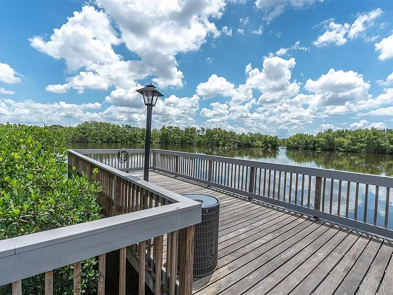7069 Key Haven Rd #302 — Photo 47