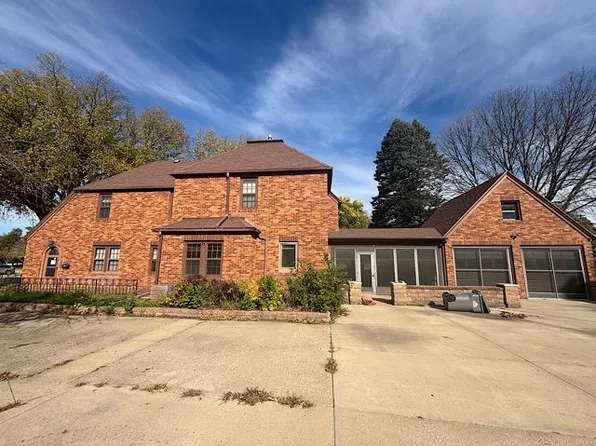 408 2nd Ave SE, Spencer, IA 51301