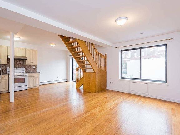 2nd image of 20-58 Steinway St #3R