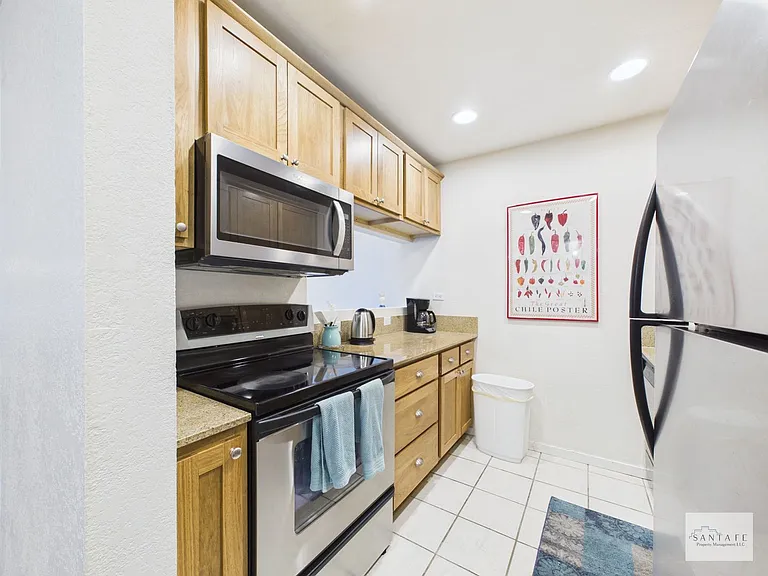 601 W San Mateo Rd #70 — Photo 8