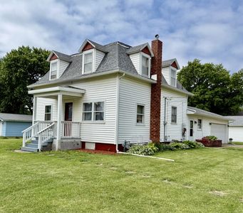 620 NE 1st Ave, Galva, IL, 61434