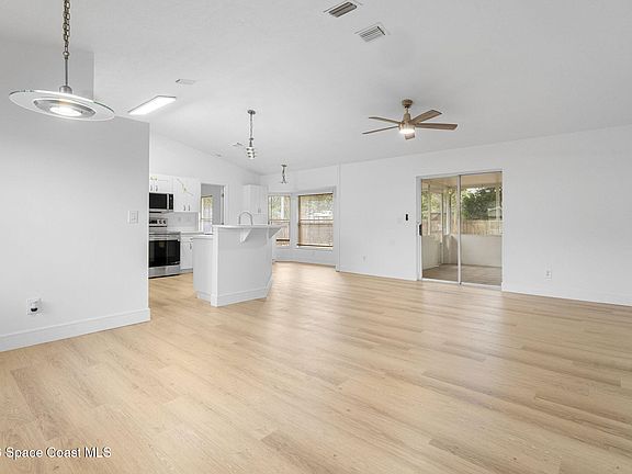 4th image of 5945 Coker Ave