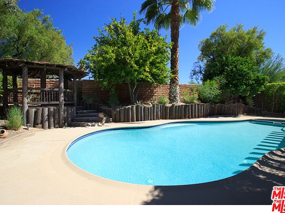 3rd image of 920 S Nueva Vista Dr