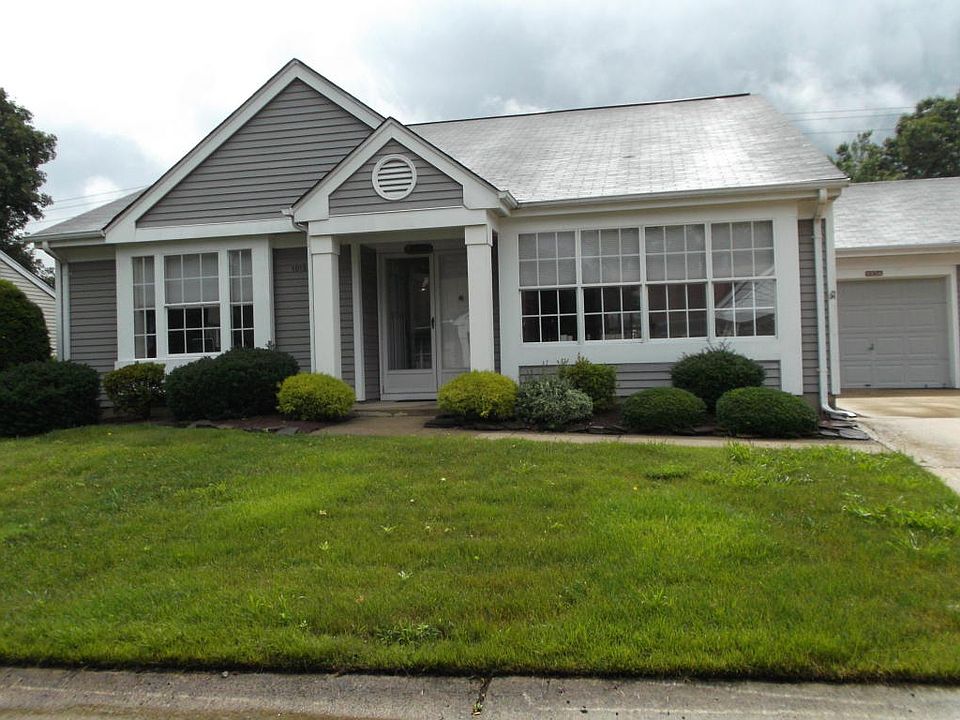 1st image of 1013A Buckingham Dr