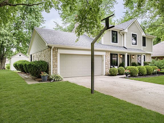 2nd image of 620 Dorchester Dr
