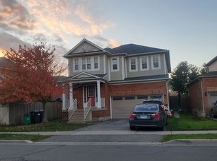 32 Earlsbridge Blvd, Brampton, ON L7A 2L8