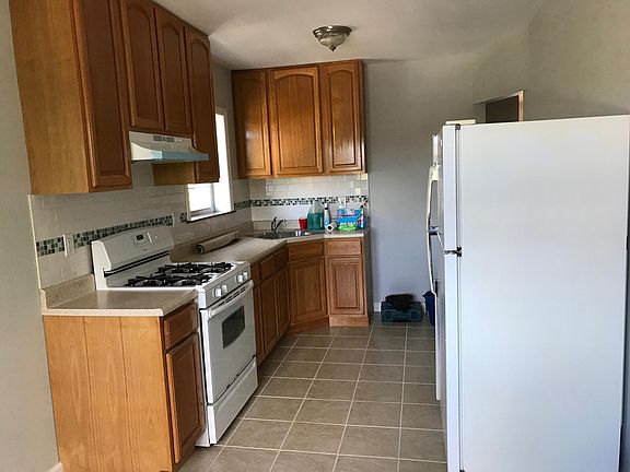 2nd image of 7244 Caldwell Ave Floor 3