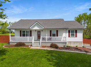 256 Rolling Meadows Dr, Lancaster, KY 40444