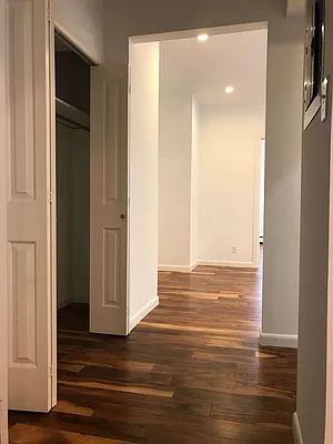 Rented by Capri Jet Realty Corp | media 19