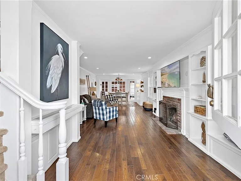 224 Amethyst Ave — Photo 2
