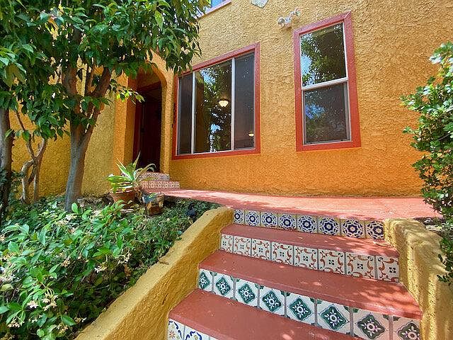 1st image of 603 Tularosa Dr #1/2