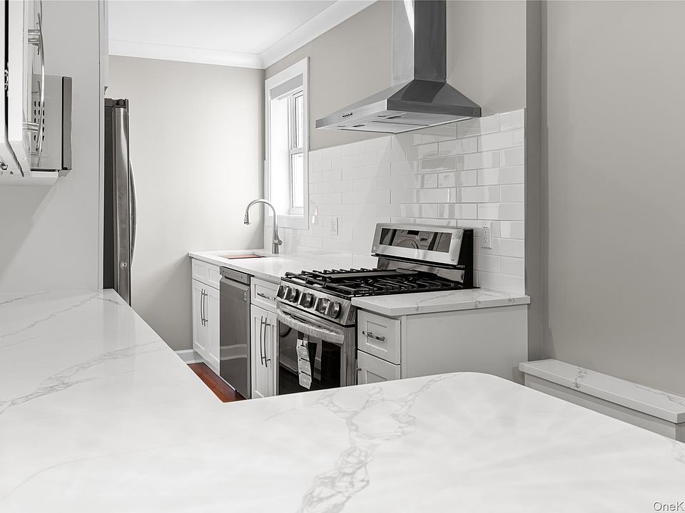 1st image of 1133 Midland Avenue #6F