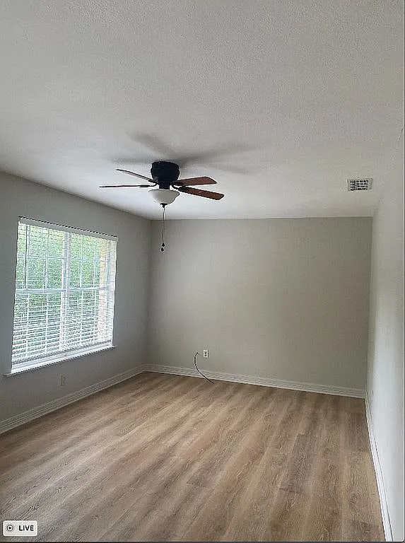 505 Candlelight Lane — Photo 3