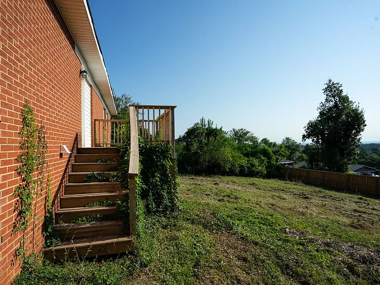 2432 Golden Camp Rd — Photo 25