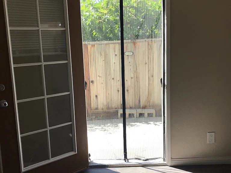 7190 Eigleberry St #6 — Photo 8