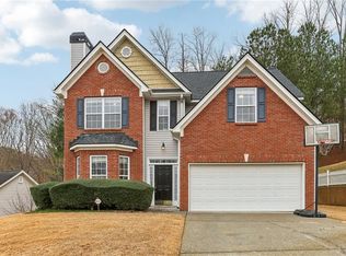 2215 Wildcat Cliffs Way, Lawrenceville, GA 30043