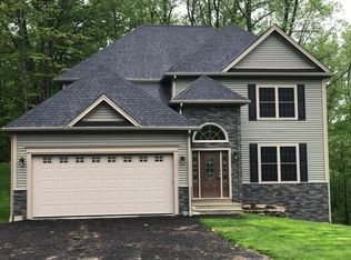 22 Southridge Rd, Prospect, CT 06712