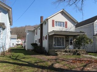 624 E Walnut St, Titusville, PA