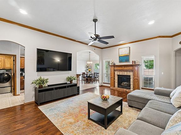 5th image of 17216 Picasso Dr