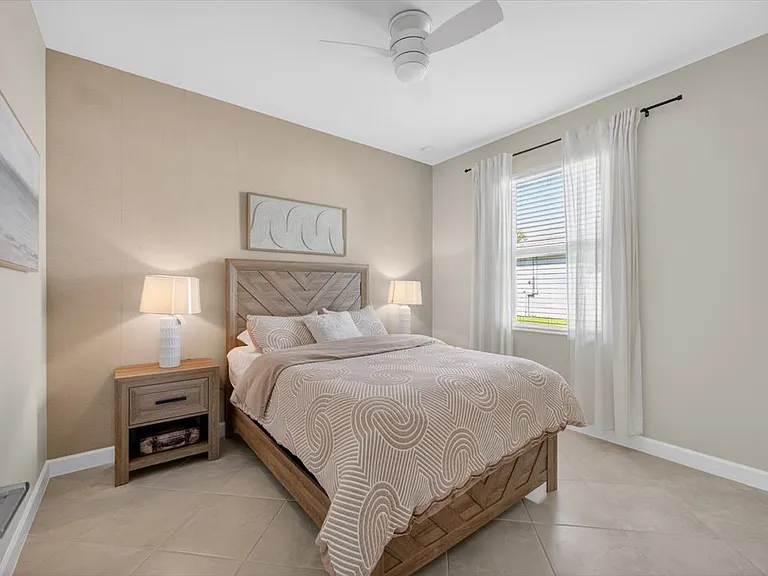 20730 Copperhead Dr — Photo 2
