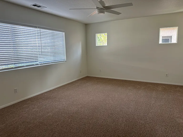 10621 Aqueduct Ave — Photo 14