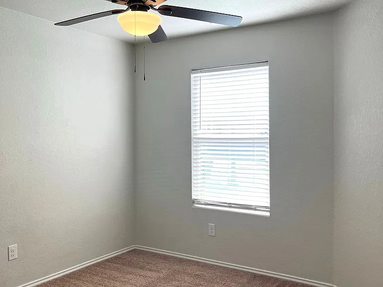 7515 Crestway Rdg — Photo 10