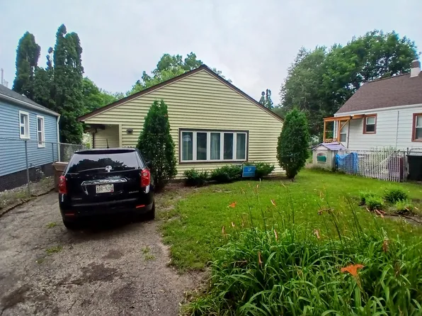 2821 Coolidge St, Madison, WI 53704