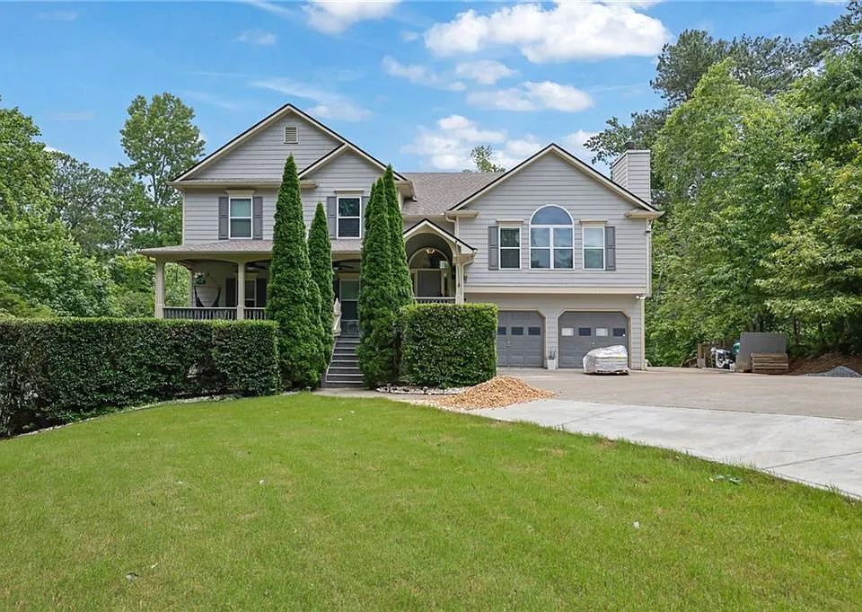 902 Whistler Ln