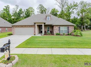 3128 Orleans Quarters Dr, Brusly, LA 70719