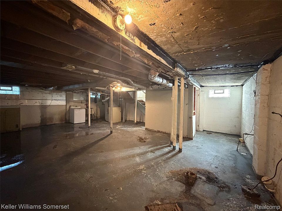 20890 Elroy Ave, photo 25