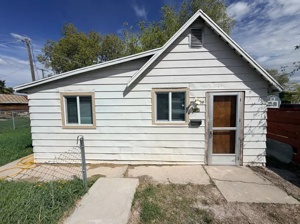 481 S Tremont St, Tremonton, UT 84337