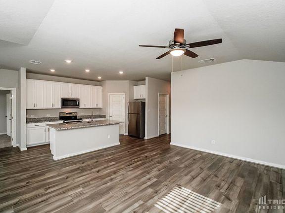5th image of 5527 Shasta Pl