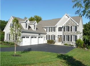 13 Wyncliff Ln, Newark, DE 19711