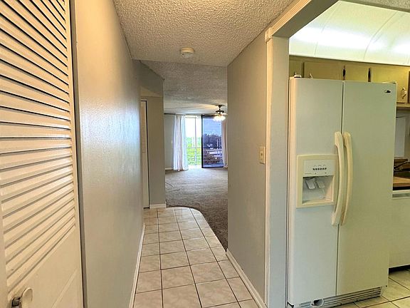 2nd image of 1800 SW 81st Avenue #1403