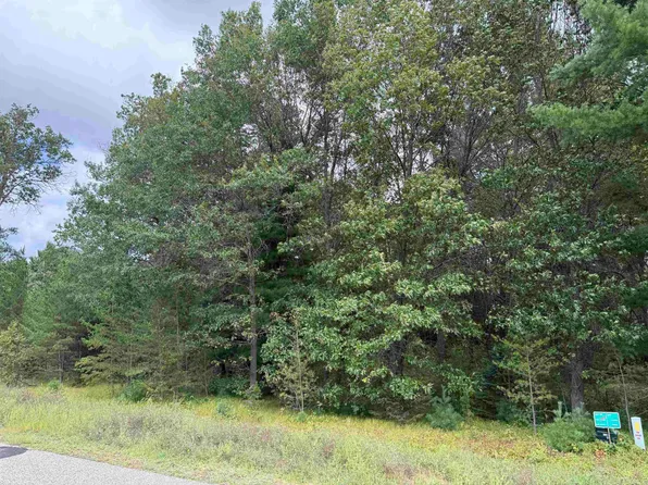 N8114 Baileys Blvd, New Lisbon, WI 53950