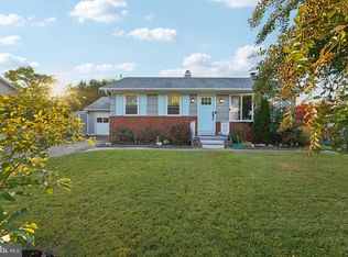 7948 E Shore Rd, Pasadena, MD 21122