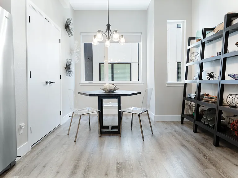 3830 N Jason St #6 — Photo 14